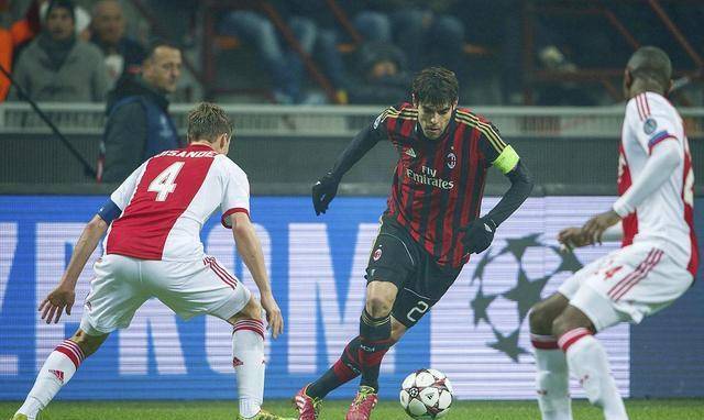 紧密合作 紧密合作