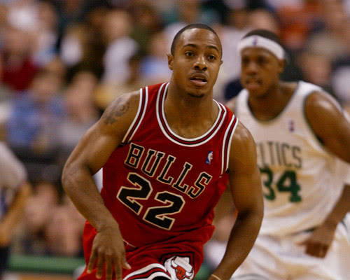 湖人次轮排名：东契奇依旧票王 詹姆斯上升至第八 里夫斯掉至十一